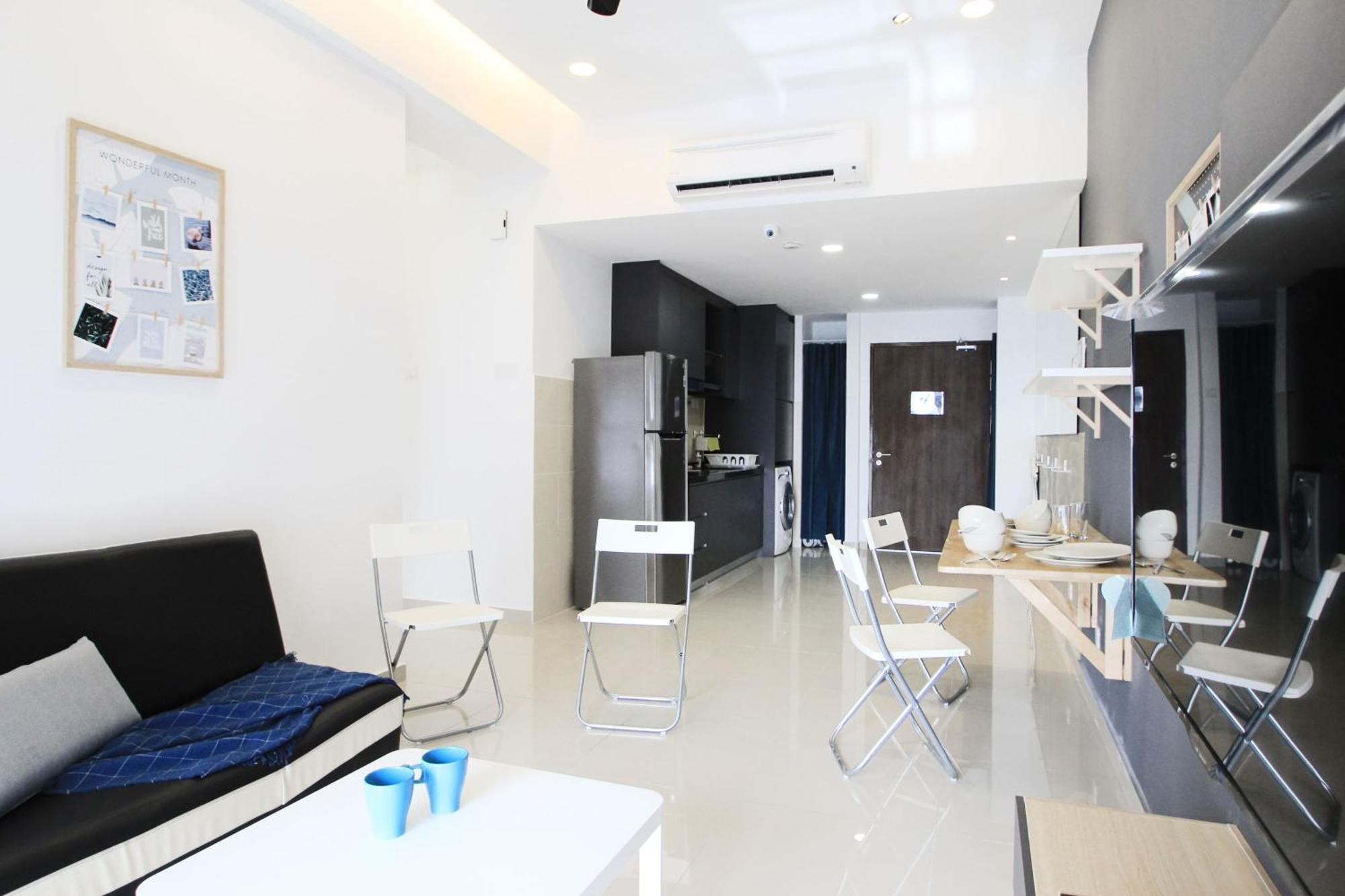 Ferienwohnung Cozy, High-Floor 2Br Apt Near Legoland Nusajaya  Exterior foto